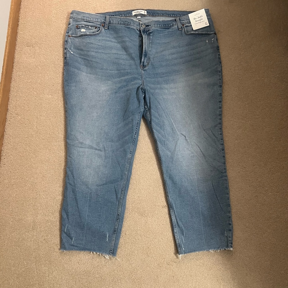 Abercrombie & Fitch Light Blue Ankle Jeans